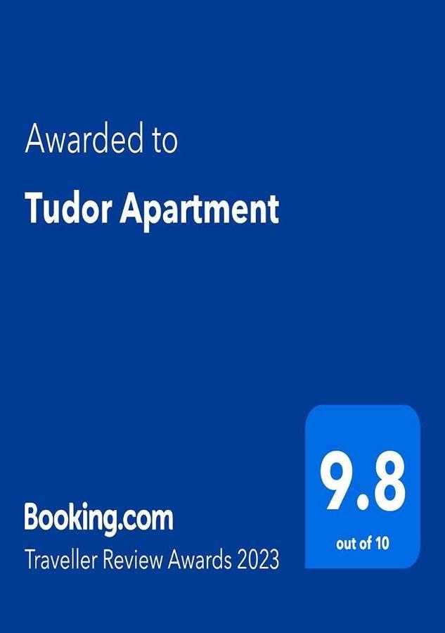 Tudor Apartment Brăila Eksteriør billede